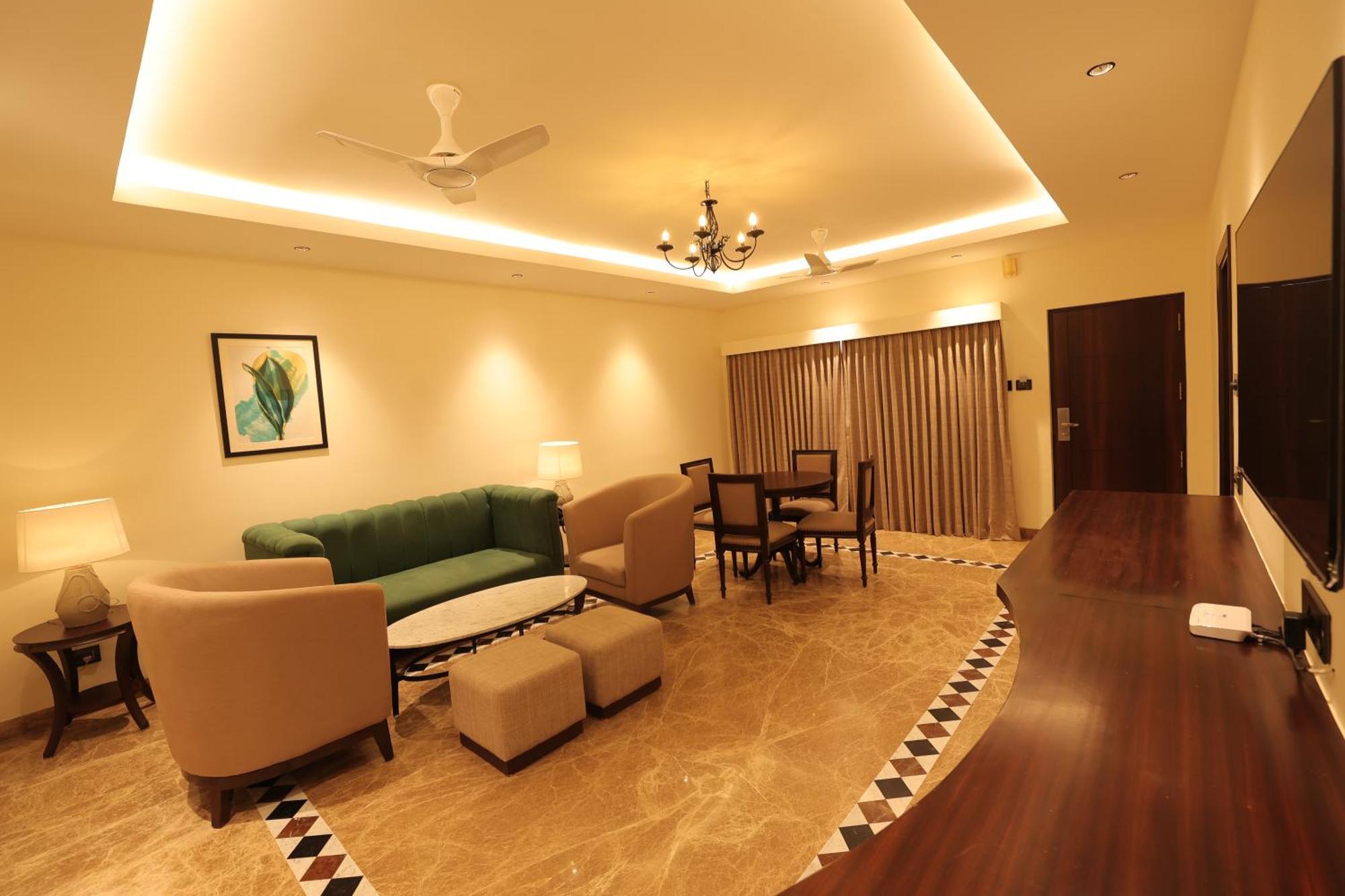 Poppys Vista Hotel Thirumurugan Poondi Екстериор снимка